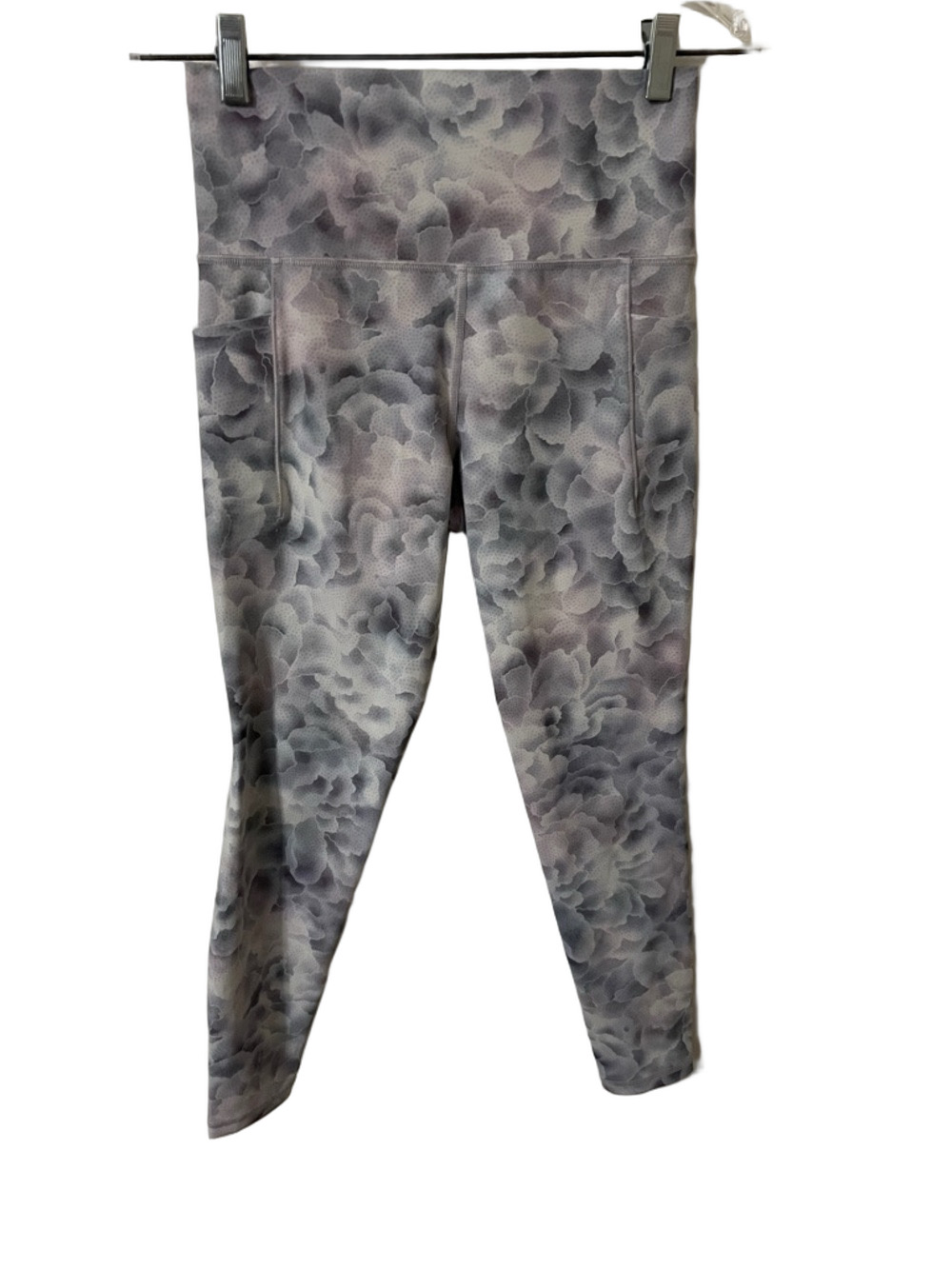 Athleta Salutation Stash Grey Floral Leggings Size Small